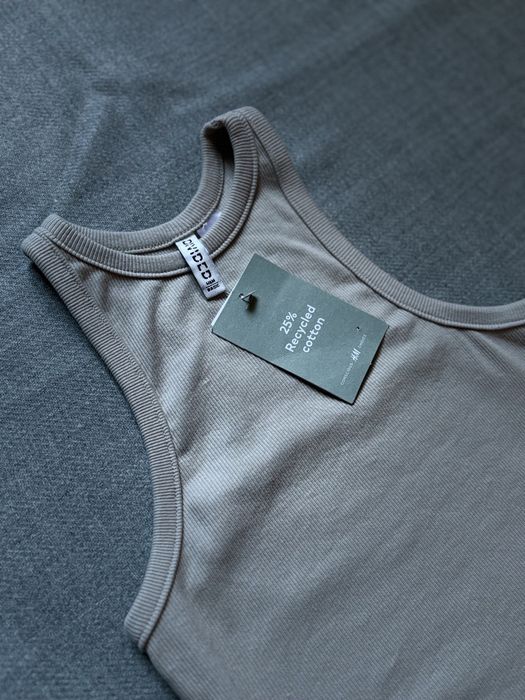 Топ в рубчик H&M