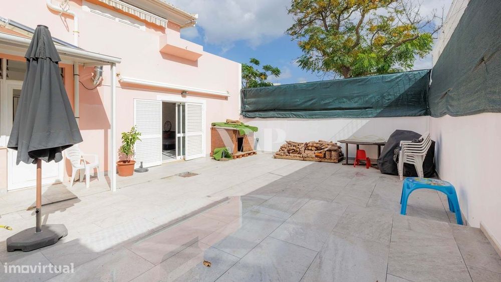 Apartamento T3, a curta distância das comodidades em Quarteira