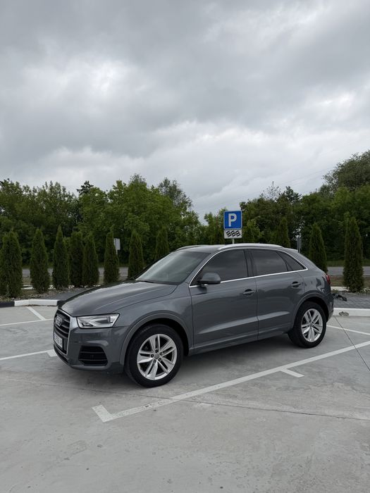Audi Q3 комплектація premium plus