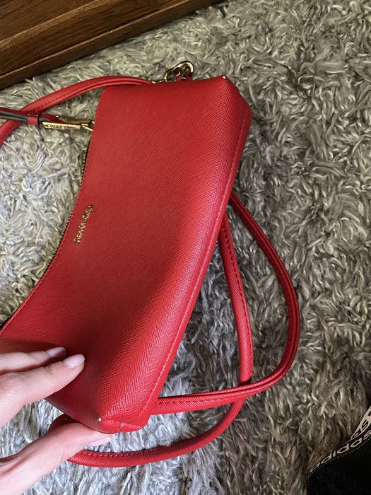Torebka Calvin Klein mała czerowna na łańcuszku saffiano