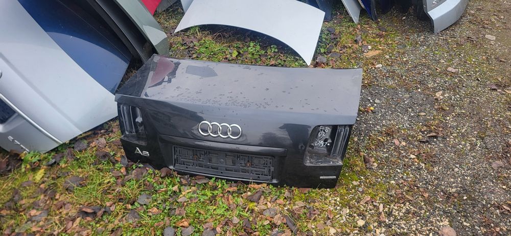 Maska Tył Audi A 8  LC9Z