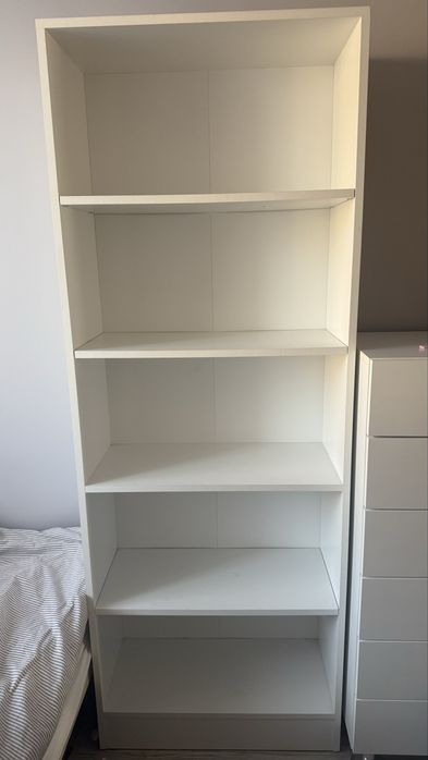 Komplet mebli.