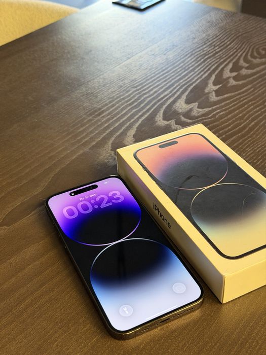 Iphone 14 Pro Max 256 GB Deep Purple Never Lock 10/10