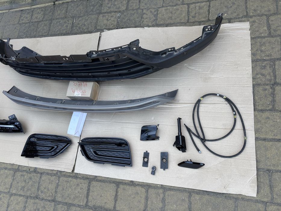 LED правий Світодіодні ДХО Рено Колеос 2 266008290R