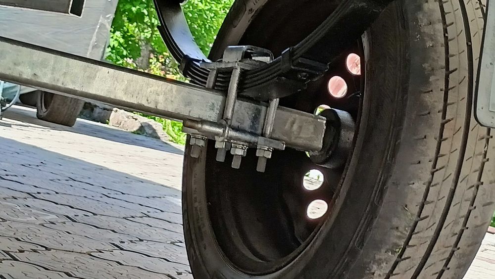 Продам легковий причеп СТАРКОНЬ