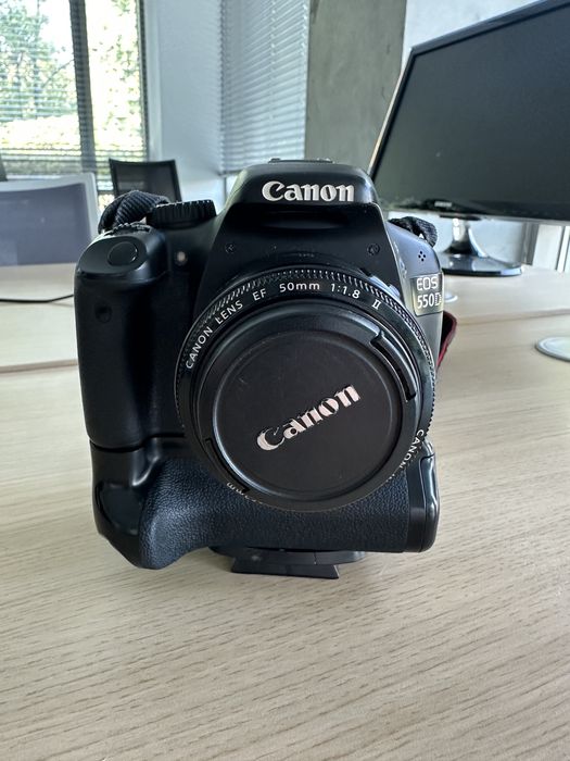Фотокамера Canon 550d body або з обʼєктивом