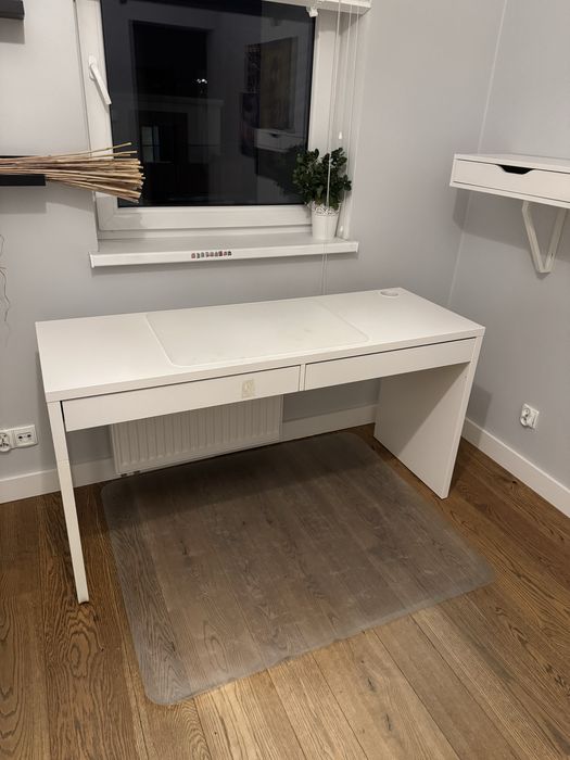 Biale biurke Micke ikea