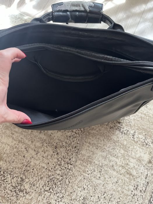 Продам сумку для ноутбука