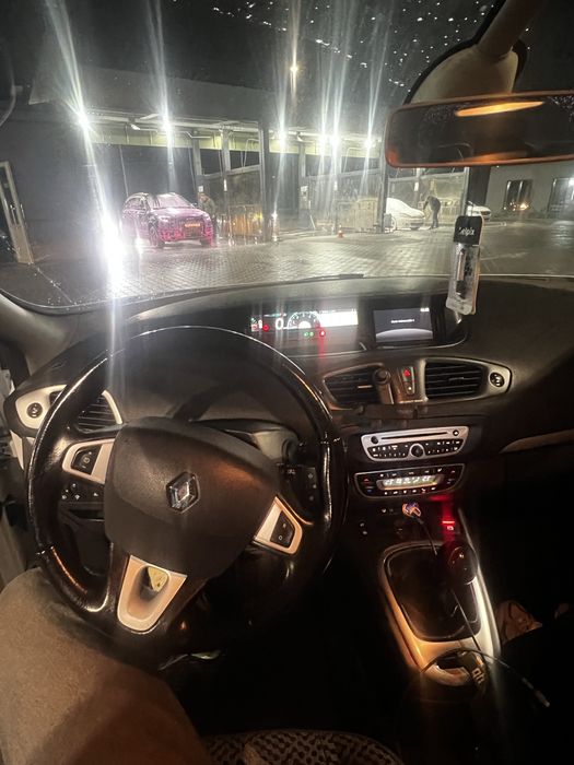 Рено Гранд Сценік 2011 рік К9К