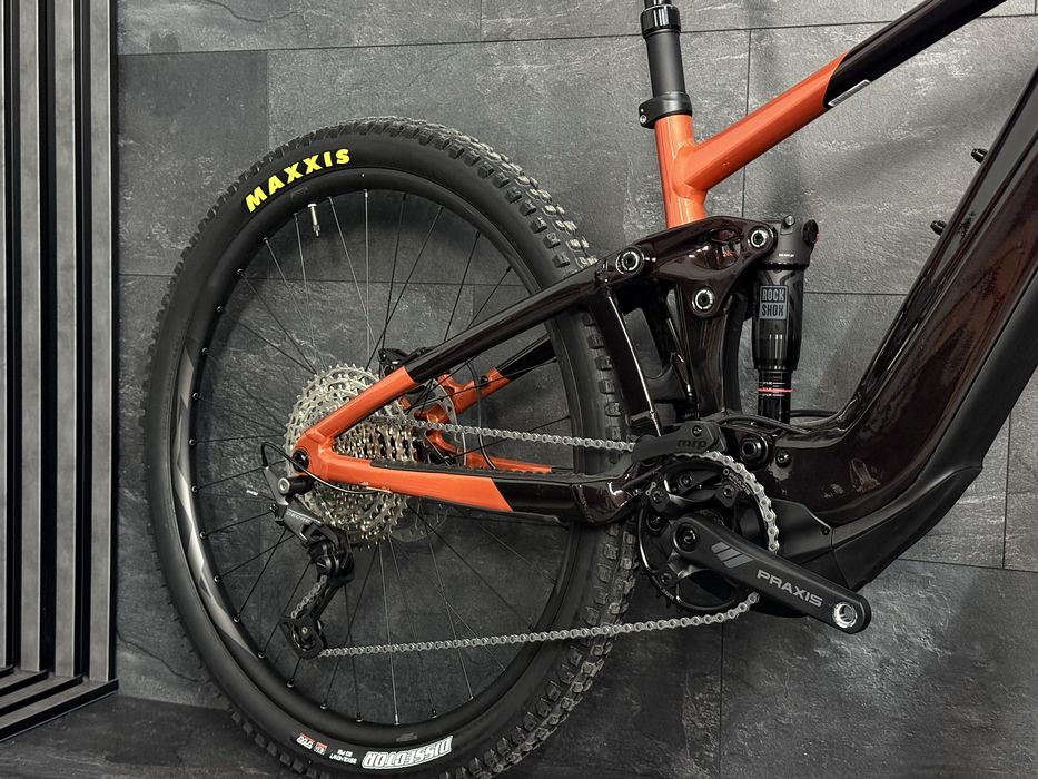 Новий Giant Trance E двопідвісний електровелосипед