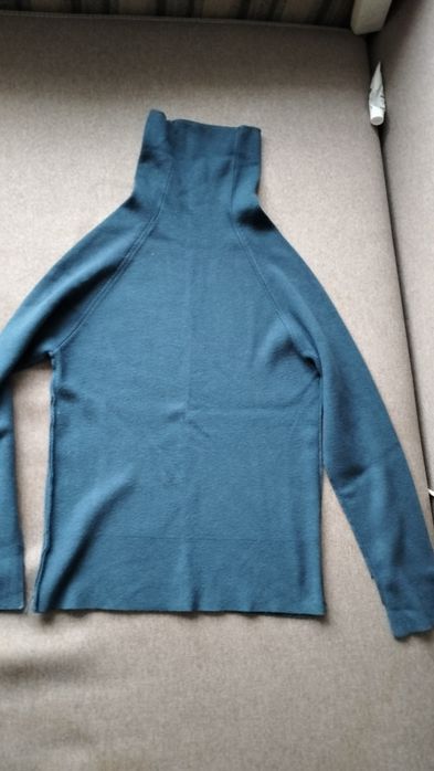 Отдам бесплатно джинсы