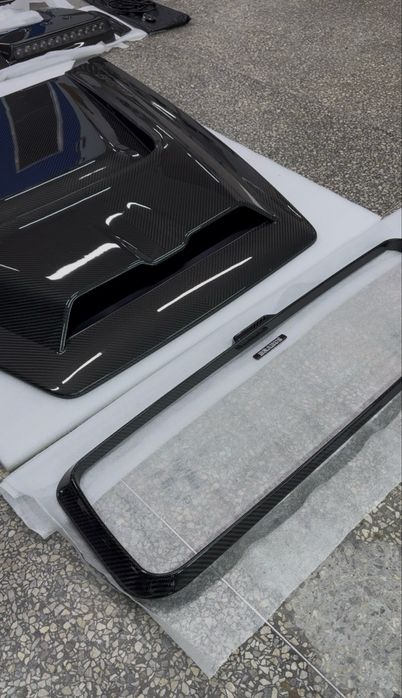 Рамка решетки радиатора BRABUS 2025 Mercedes G-Class W464 W465 Карбон