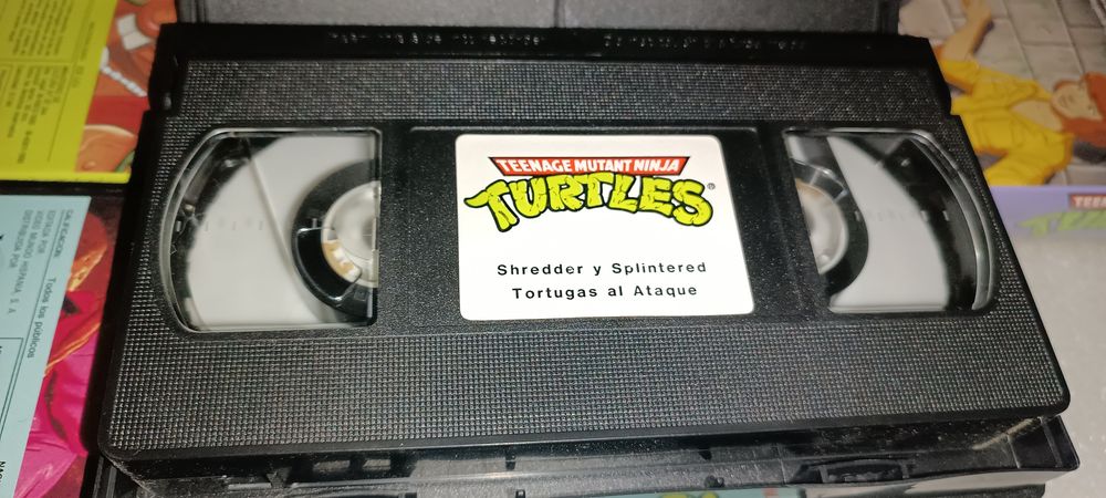 4 antigas cassetes VHS tartarugas ninja todas 10 euros