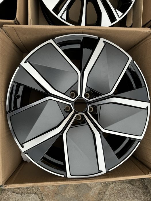 Felga 9,5x21 ET31 VW Touareg 760 oryginał jak NOWA