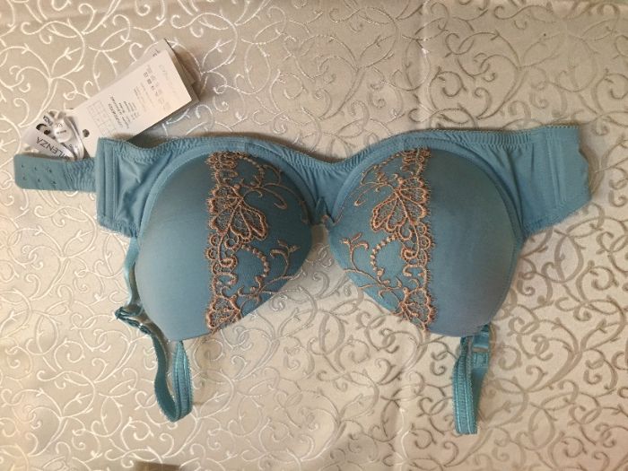 Набор бюстгальтер плюс трусики  80 B, С  Италия