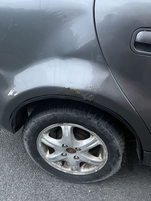 GEELY MR 2008 рік 1.5 бензин