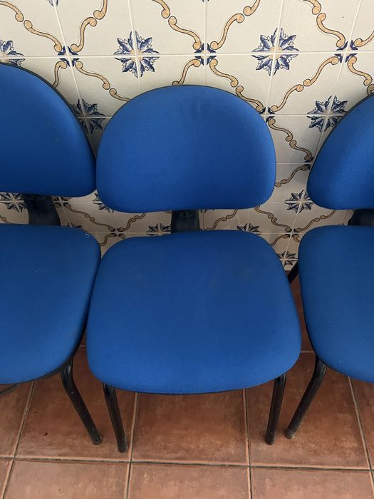 Conjunto de 6 cadeiras de escritorio