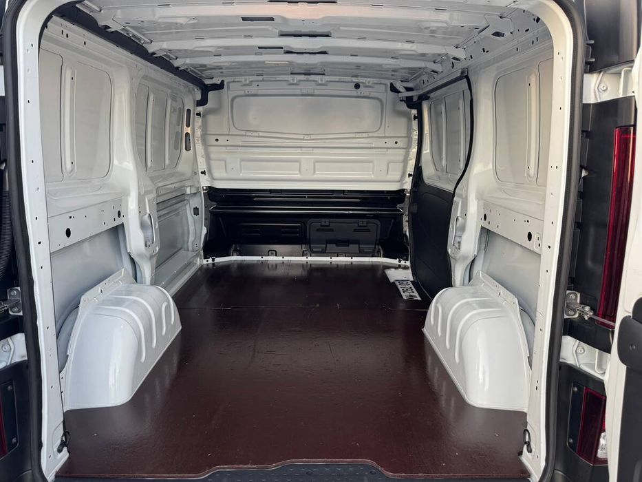 Renault Trafic 2021 freshauto