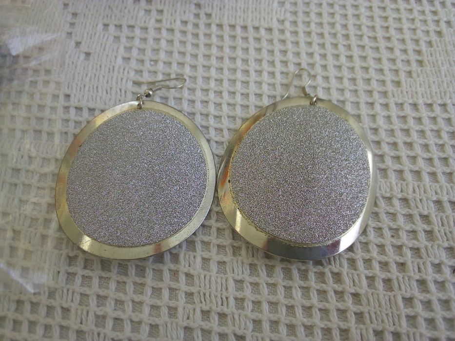 Lot of 4 pairs of earrings! – Batch price only €6.00!!!64738881158529123