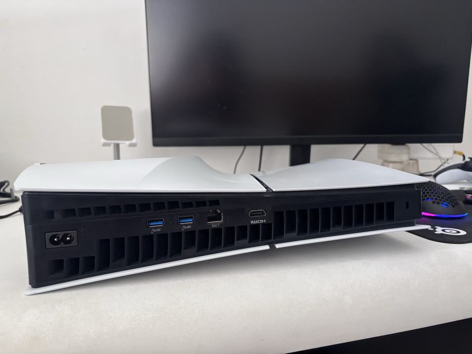 PS5 Slim Standard 1TB (Com Leitor de Discos) - Como Nova