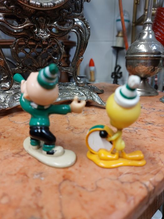 Conjunto de 2 bonecos Eufrazino e Piu Piu da Looney Tunes 
Conjunto de