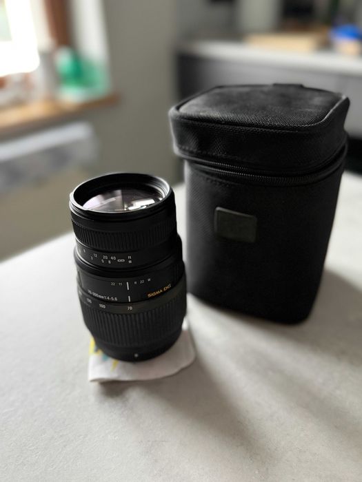 Obiektyw Sigma DG 70-300mm 1:4-5.6 Nikon F