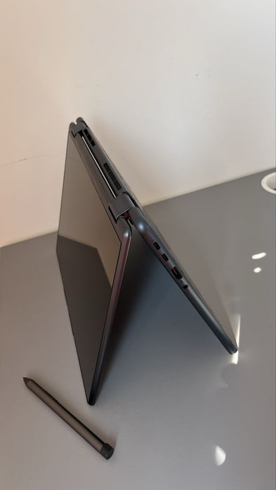 Portátil Convertível Lenovo Yoga 6 com Active Pen incluída