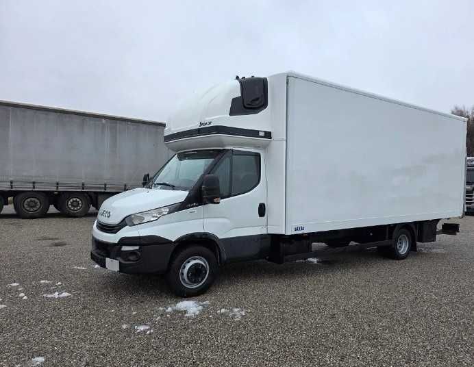 Wywóz starych mebli opróżnianie mieszkań, piwnic Garaży, piece kaflowe