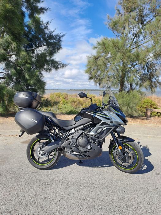 Kawazaki Versys 650 AKRAPOVIC