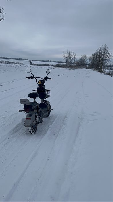 Продам скутер кросер