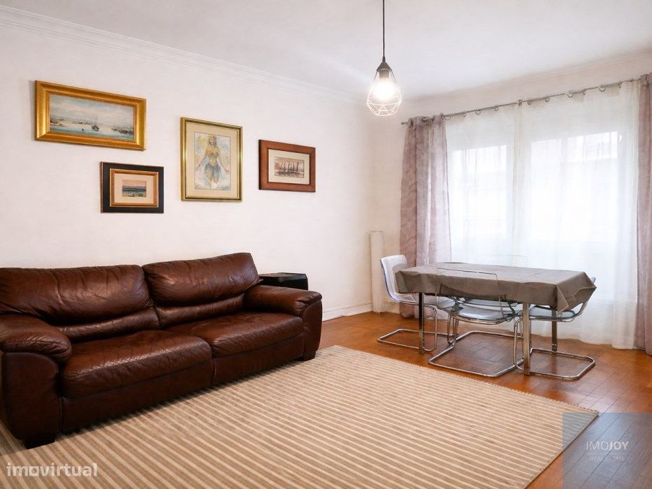 Apartamento T3 em Algés — Algés, Linda-A-Velha E Cruz Quebrada-Dafundo, Lisboa