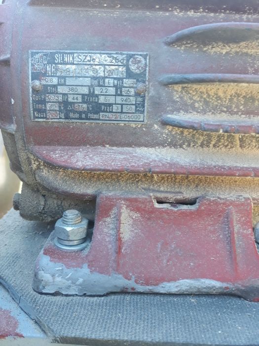 Szlifierka tarczowa do drzewa