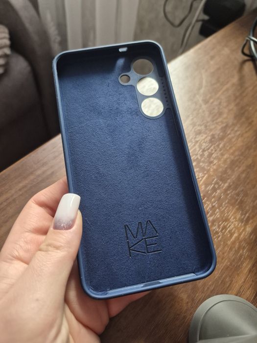 Продаю чохол на телефон самсунг s25 FE