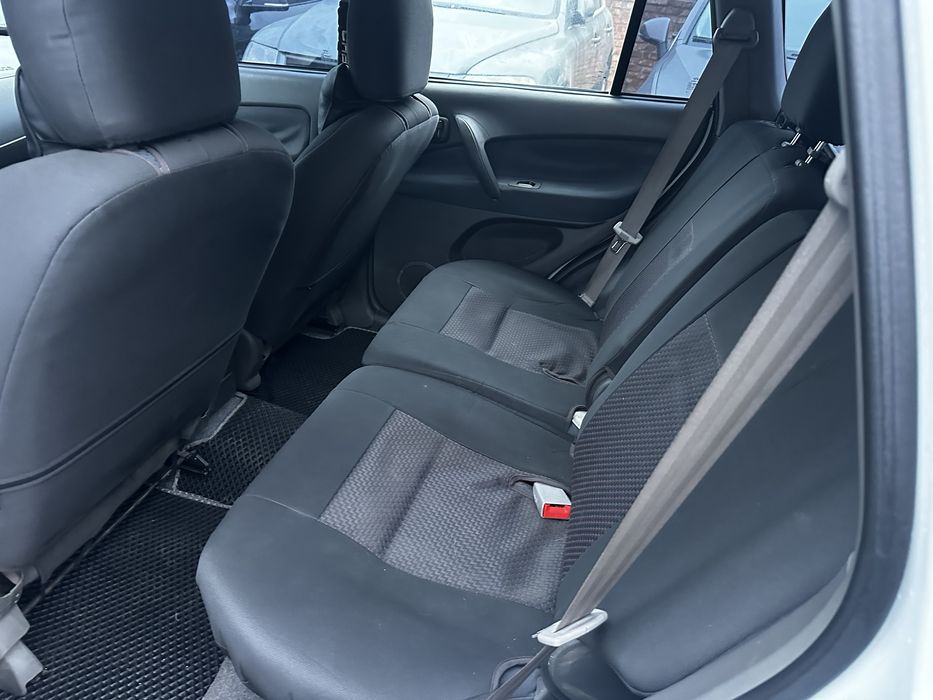 Чери тиго 2.4 Автомат в отличном состоянии