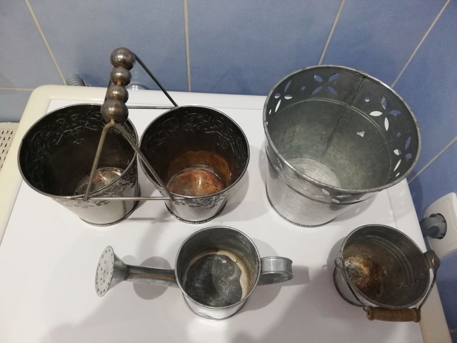 Vintage-4-SZTUKI- osłonki metalowe+konewka-zestaw