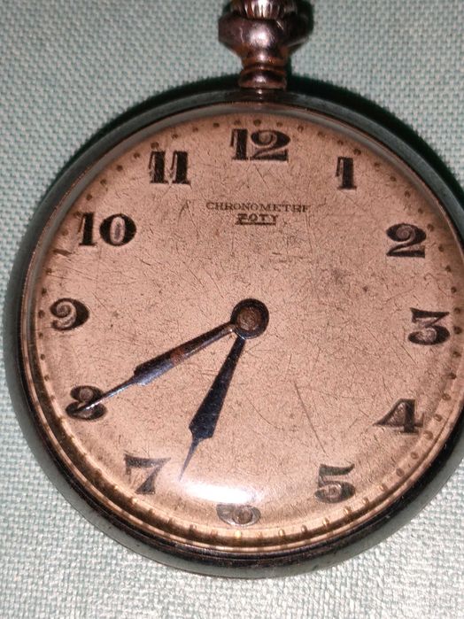 Relógio de bolso muito antigo