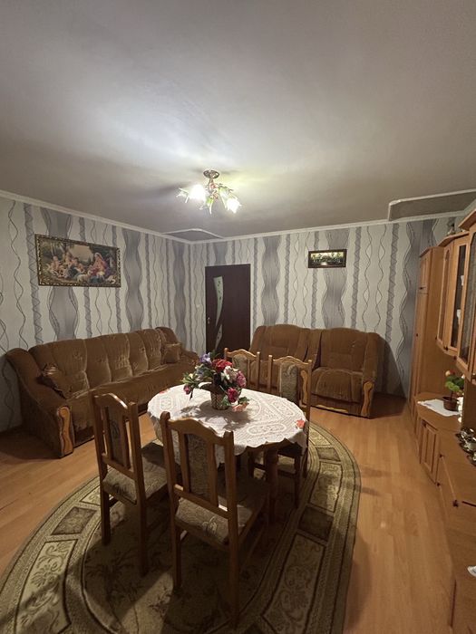 Продається будинок в Закарпатській обл. с. Дротинці