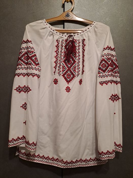 Вишите плаття і сорочка