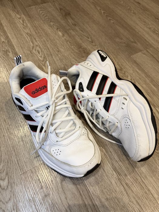 Чоловічі кросівки адидас adidas vintage Strutter EG2655 42 Білі