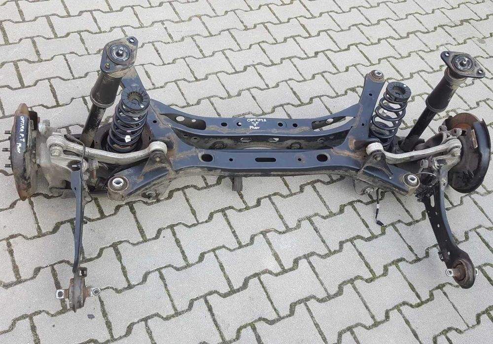 Комплект Цапфа стойка подрамник балка рычаг полуось Kia optima niro