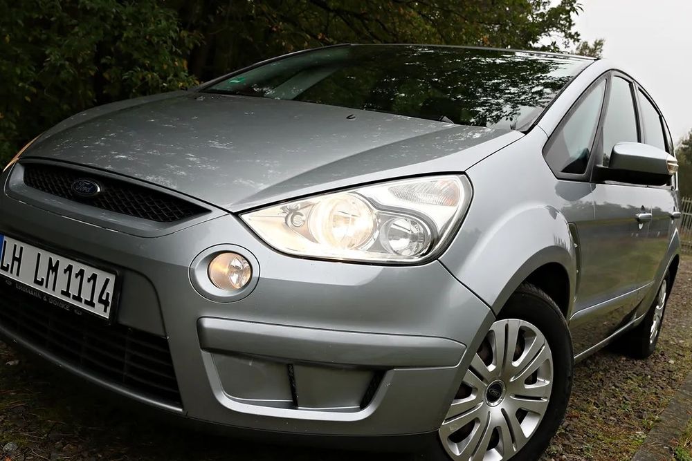 Ford S-Max