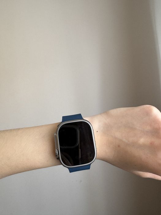 Продам Apple Watch Ultra 2 49mm Titanium Blue Ocean Band(GPS+Cellular)