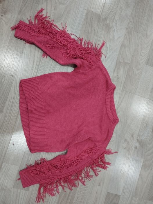 Piękny sweter R 116 Reserved