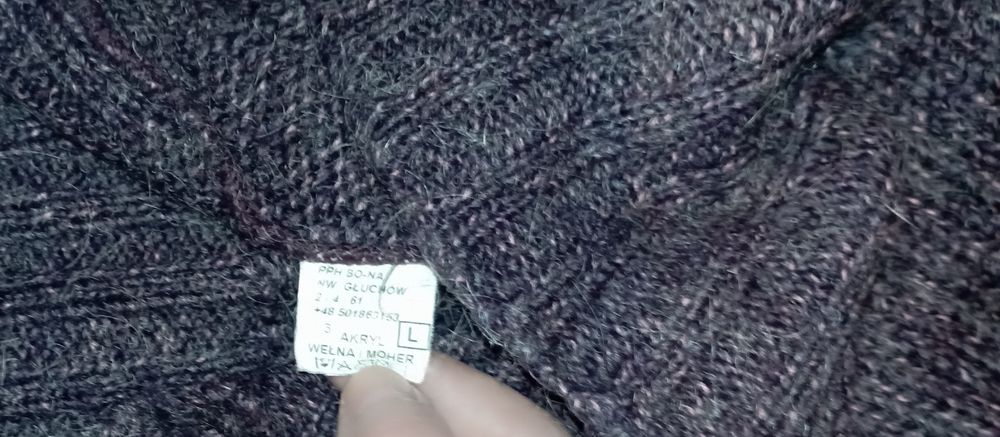 Sweter z wysokim golfem, rozmiar S