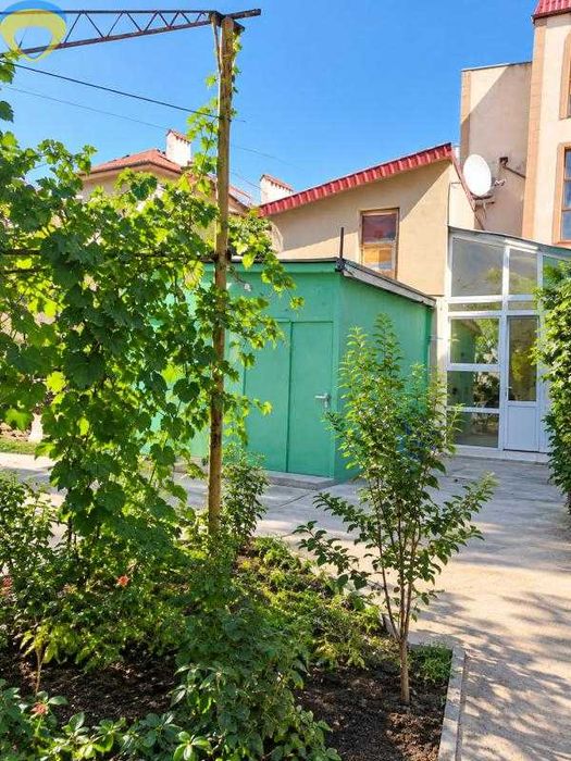 Продаж будинку з ділянкою 2.1 сотки в Аркадії (Морехідний пров.)/всі зручності в будинку