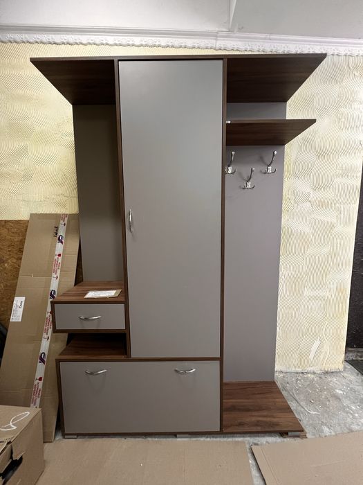 Продам Новые прихожие