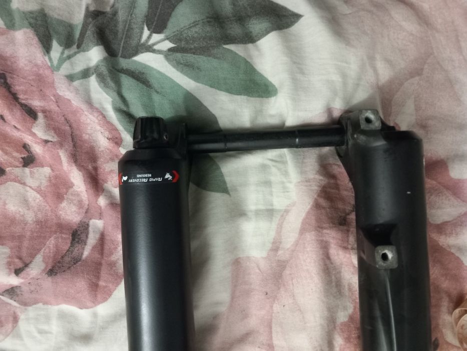 Amortyzator rock shox pike rc