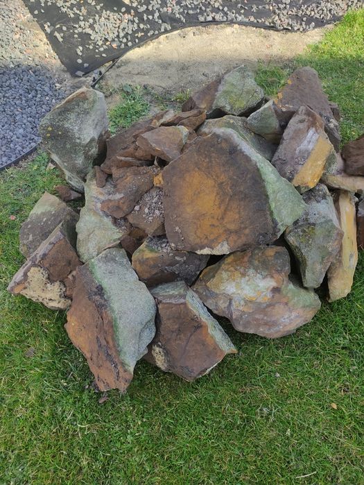 Kamień ogrodowy żółty