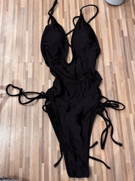 Bikini jednoczesciowe monokini xs wiazane duzy dekold