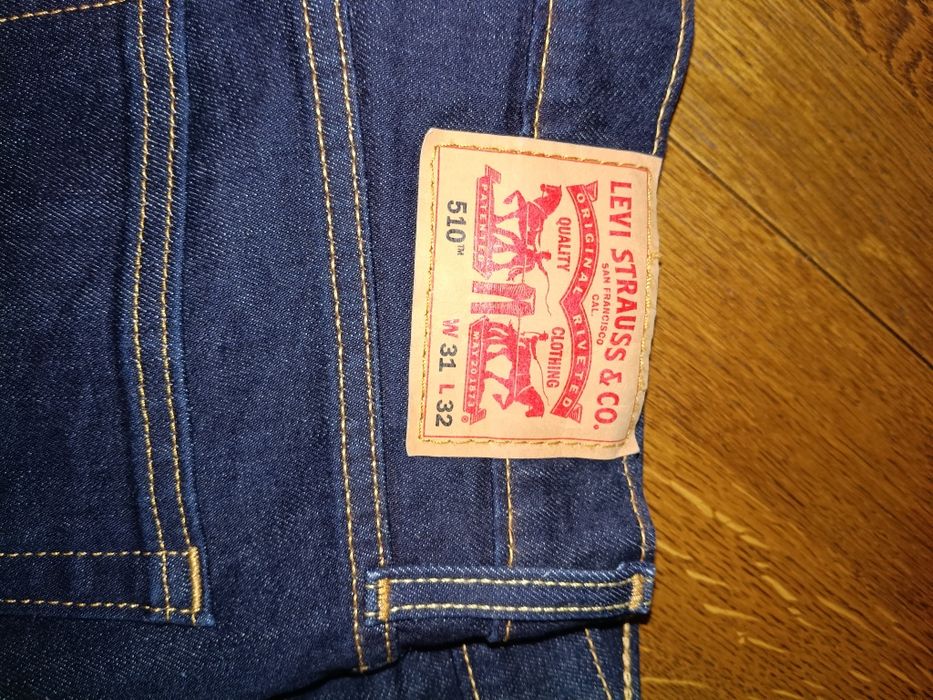 Jeansy Levi's W31 L32